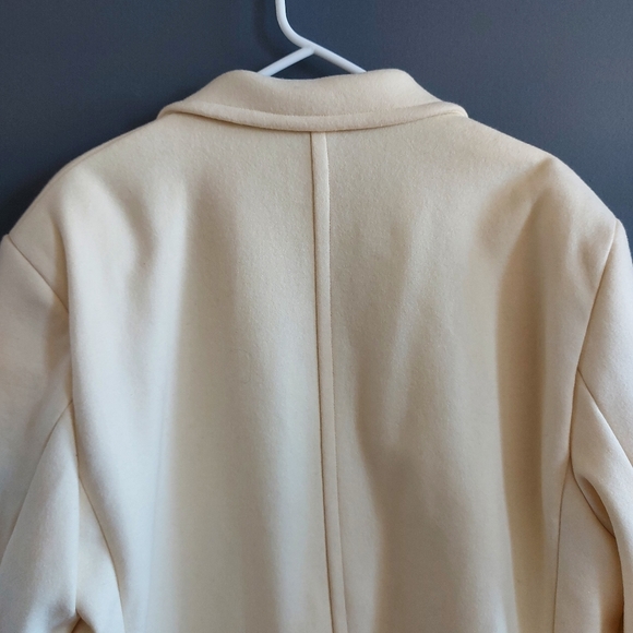 Uniqlo Cream Blazer - Picture 8 of 14